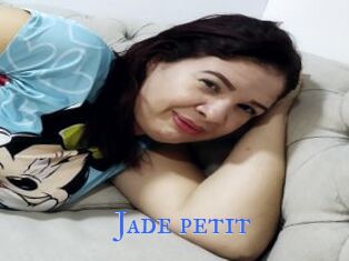 Jade_petit