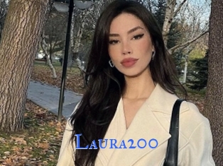 Laura200