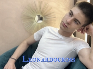 Leonardocross