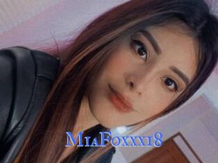 MiaFoxxx18