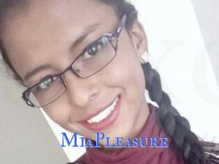 Mia_Pleasure