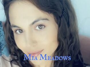 Mia_Meadows
