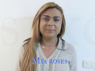 Mia_roses
