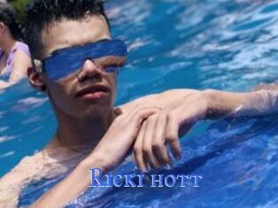 Ricki_hott