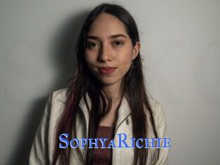SophyaRichie